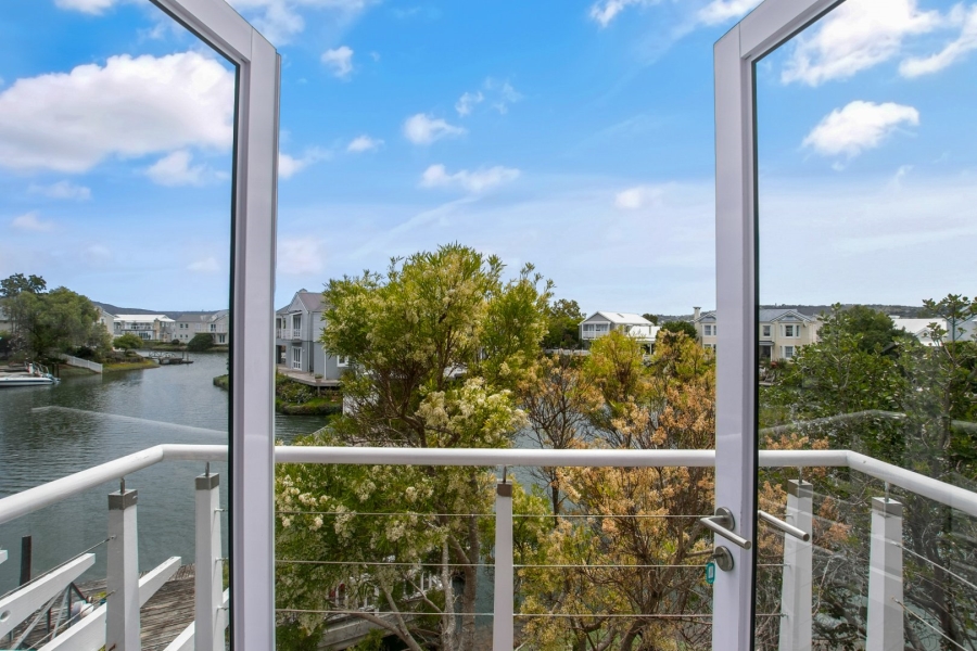 4 Bedroom Property for Sale in Thesen Islands Western Cape